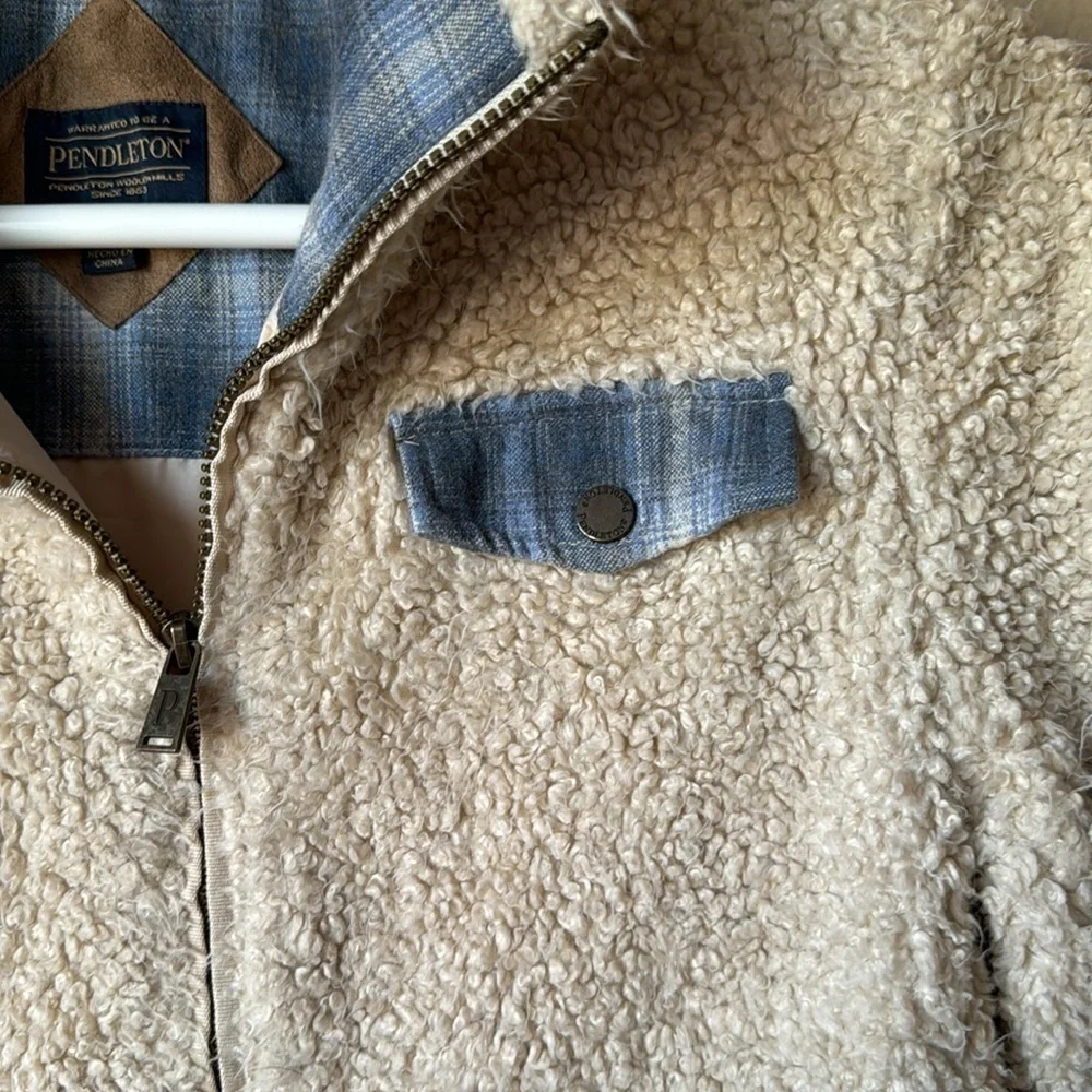 Pendleton Shearling Jacket Size Small - Picture 2 of 6